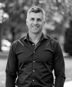 Blue dress shirt – black and white